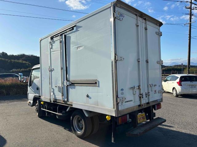 ISUZU ELF TRUCK 2014